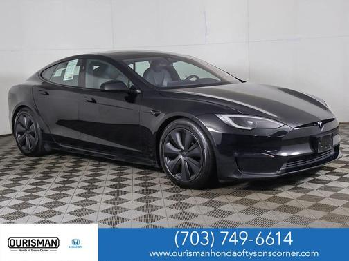 Stealth Gray 2024 Tesla Model S Long Range