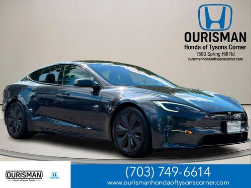 Stealth Gray 2024 Tesla Model S Long Range
