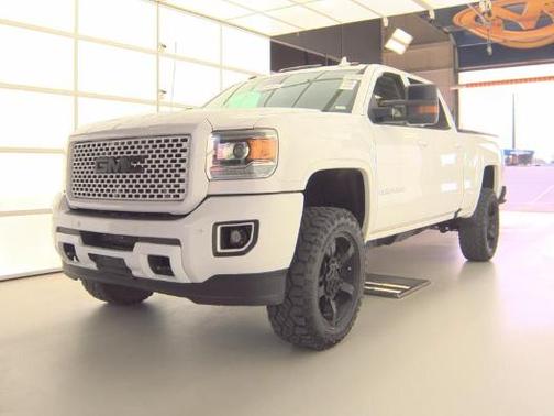 Summit White 2016 GMC Sierra 2500 Denali