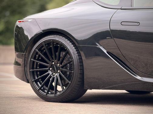 Caviar 2018 Lexus LC 500 Base