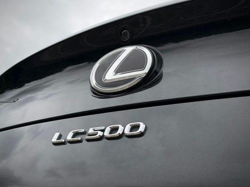 Caviar 2018 Lexus LC 500 Base