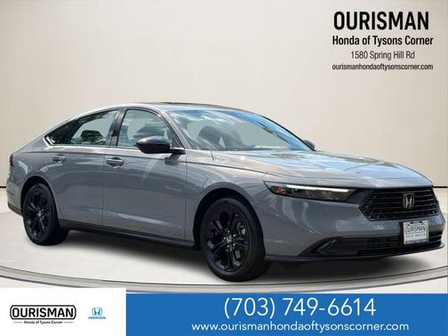 Urban Gray Pearl 2025 Honda Accord SE