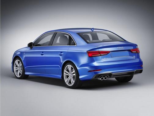 Florett Silver Metallic 2018 Audi A3 2.0T Premium