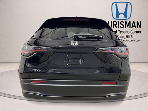 Crystal Black Pearl 2026 Honda HR-V LX