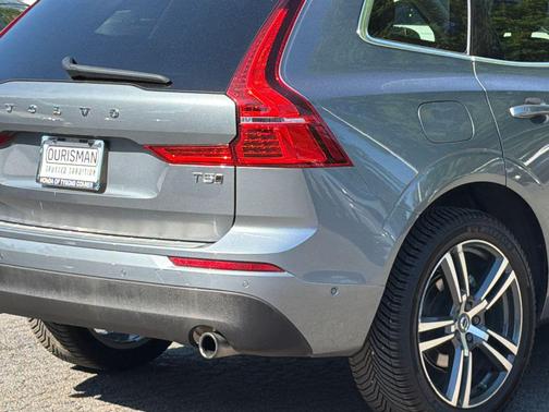 Osmium Gray Metallic 2019 Volvo XC60 T5 Momentum