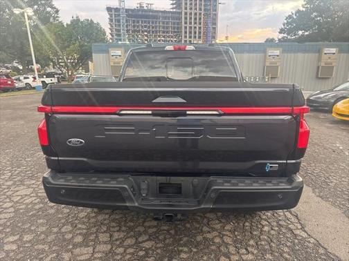 2022 Ford F-150 Lightning LARIAT