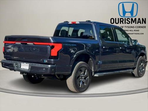 2022 Ford F-150 Lightning LARIAT