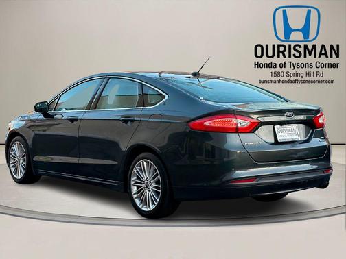 2015 Ford Fusion SE
