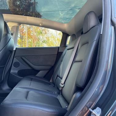 2024 Tesla Model Y Long Range Dual Motor All-Wheel Drive