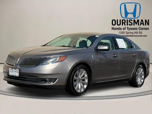 2015 Lincoln MKS Base