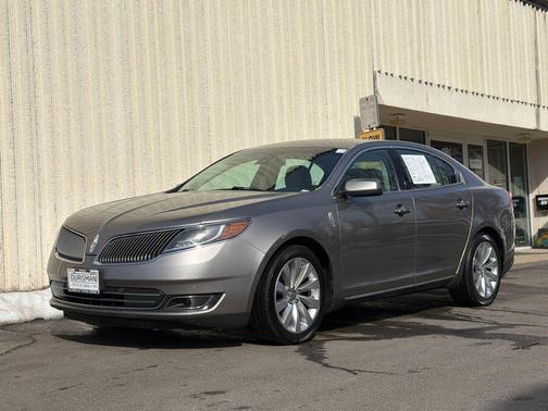 2015 Lincoln MKS Base