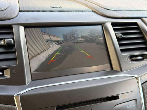 2015 Lincoln MKS Base