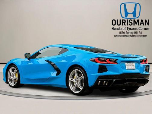Rapid Blue 2021 Chevrolet Corvette Stingray w/2LT