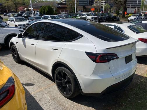 2021 Tesla Model Y Long Range Dual Motor All-Wheel Drive