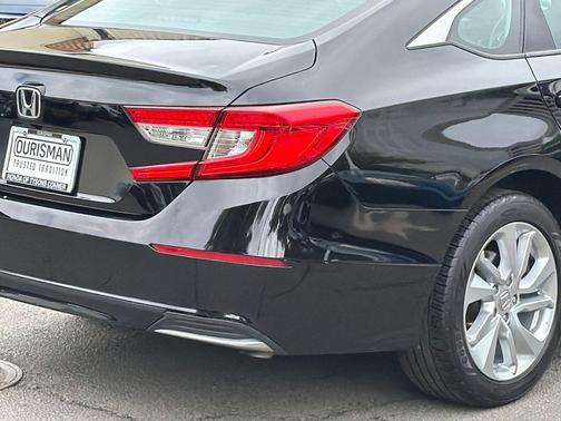 Crystal Black Pearl 2020 Honda Accord LX 1.5T