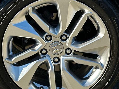 Crystal Black Pearl 2020 Honda Accord LX 1.5T