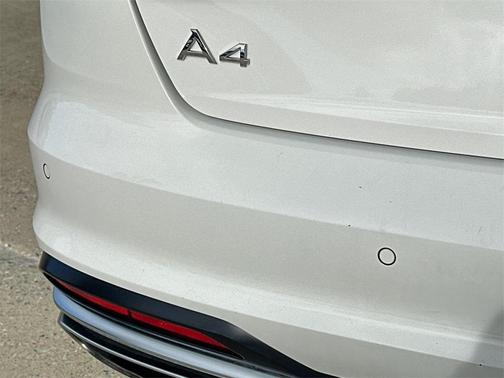 2023 Audi A4 45 S line Premium Plus