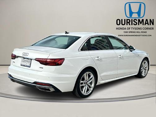 2023 Audi A4 45 S line Premium Plus
