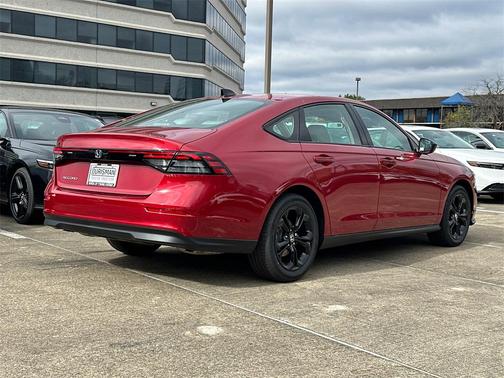 2025 Honda Accord Sport SE 1.5T