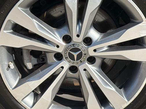 Selenite Gray Metallic 2018 Mercedes-Benz C-Class C 300 4MATIC