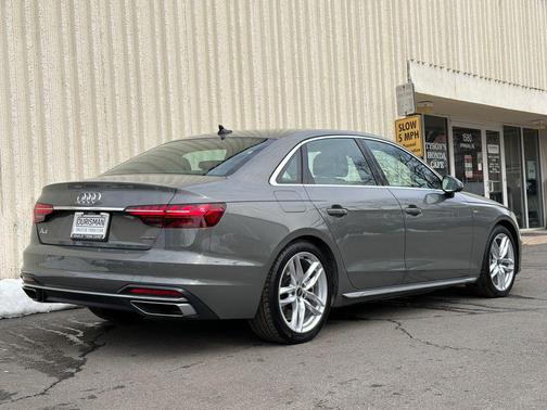 2024 Audi A4 45 S line Premium Plus