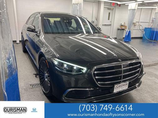 Graphite Gray Metallic 2022 Mercedes-Benz S-Class 4MATIC
