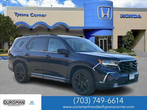 2025 Honda Pilot Touring 8-Passenger