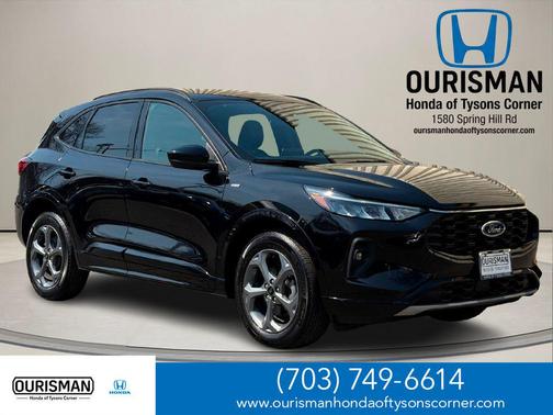 Agate Black Metallic 2023 Ford Escape ST-Line Select