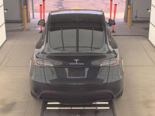 Stealth Gray 2024 Tesla Model Y Long Range Single Motor Rear-Wheel Drive