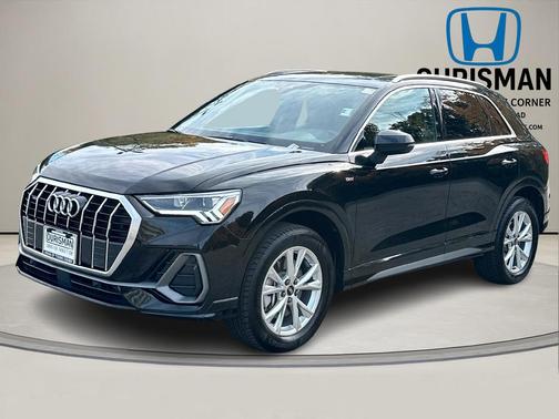 2025 Audi Q3 Premium 45 TFSI S line quattro Tiptronic