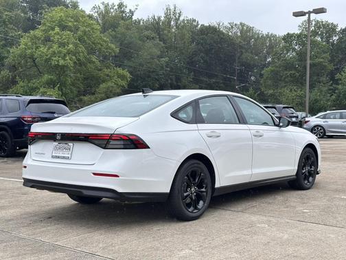 2025 Honda Accord Sport SE 1.5T