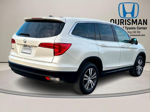 2017 Honda Pilot EX