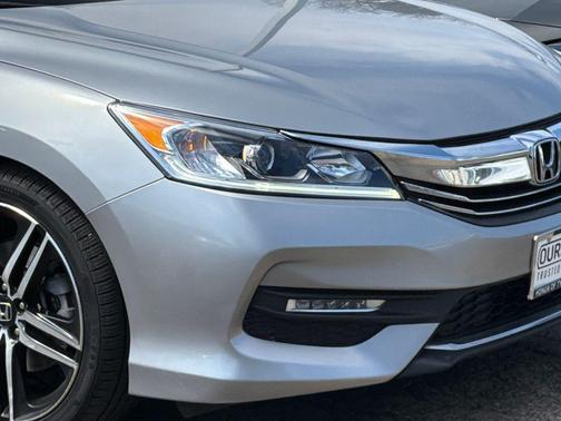 2017 Honda Accord Sport SE