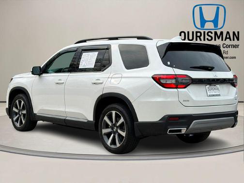 2023 Honda Pilot AWD Elite