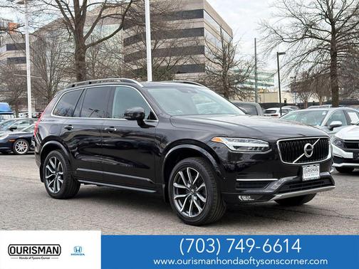 2016 Volvo XC90 T6 Momentum