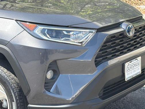 2021 Toyota RAV4 Hybrid XLE Premium