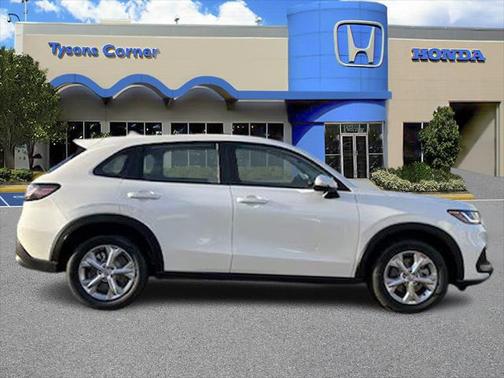 2025 Honda HR-V LX