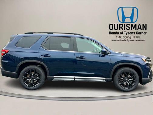 2025 Honda Pilot Touring 8-Passenger