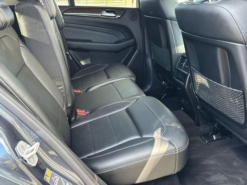 2015 Mercedes-Benz M-Class 4MATIC