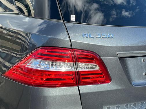 2015 Mercedes-Benz M-Class 4MATIC