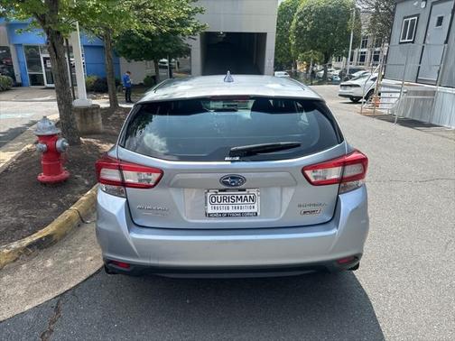 2017 Subaru Impreza 2.0i Sport