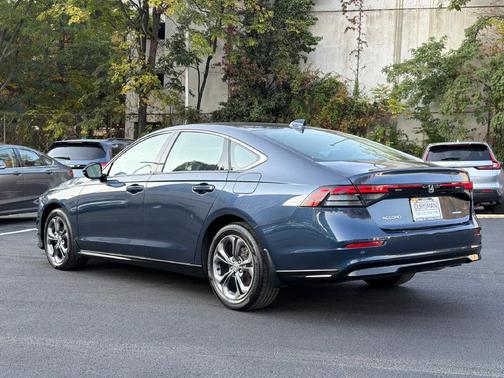 Canyon River Bl 2025 Honda Accord Hybrid EX-L