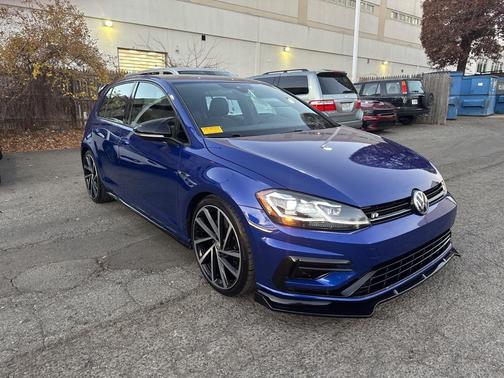 2019 Volkswagen Golf R 2.0T DSG