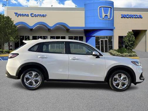 2025 Honda HR-V LX