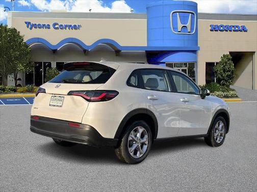 2025 Honda HR-V LX