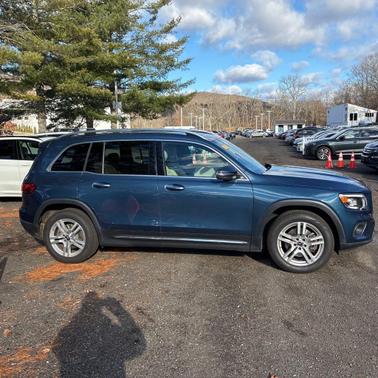 2022 Mercedes-Benz GLB 250 4MATIC