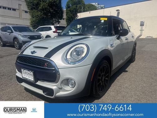 2016 MINI Hardtop Cooper S