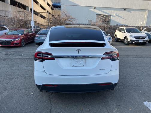 2021 Tesla Model X Long Range Dual Motor All-Wheel Drive