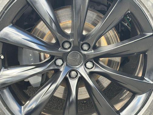 2021 Tesla Model X Long Range Dual Motor All-Wheel Drive