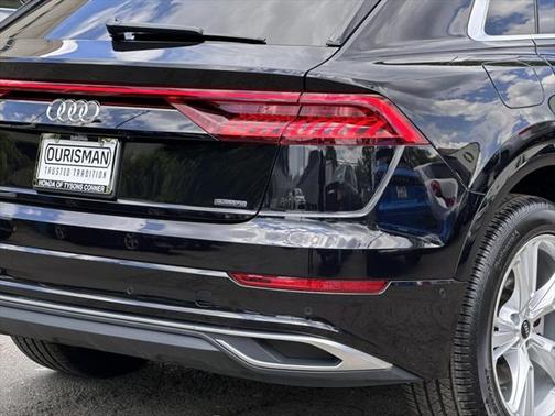2021 Audi Q8 55 Premium Plus